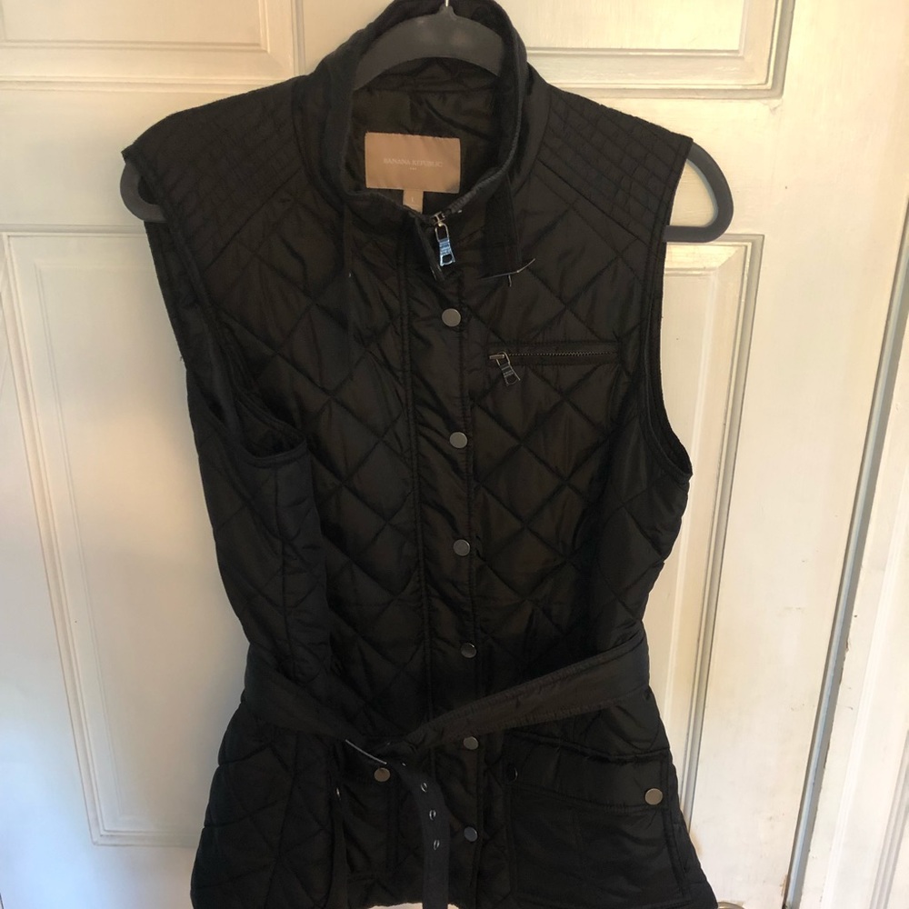Banana republic black belted vest
